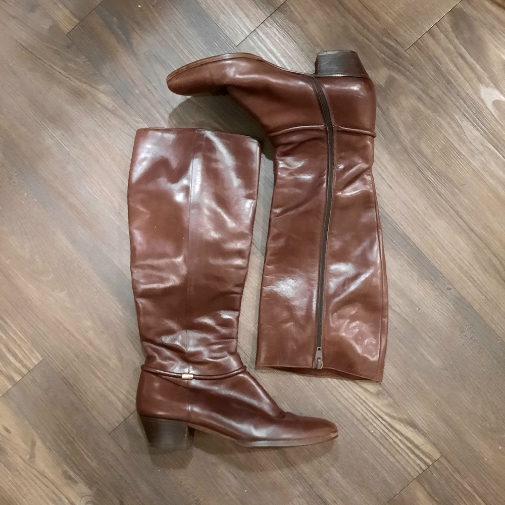 Vintage Salvatore Ferragamo Women's Brown Equestrian Boots Size 6.5